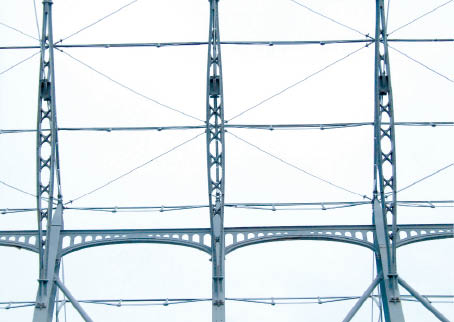 Figure 5. Details of Jibs and Girders - Fox Henderson's Slip Cover Roof No. 6 Woolwich, now Machine Shop No. 8 Chatham (author 2012)