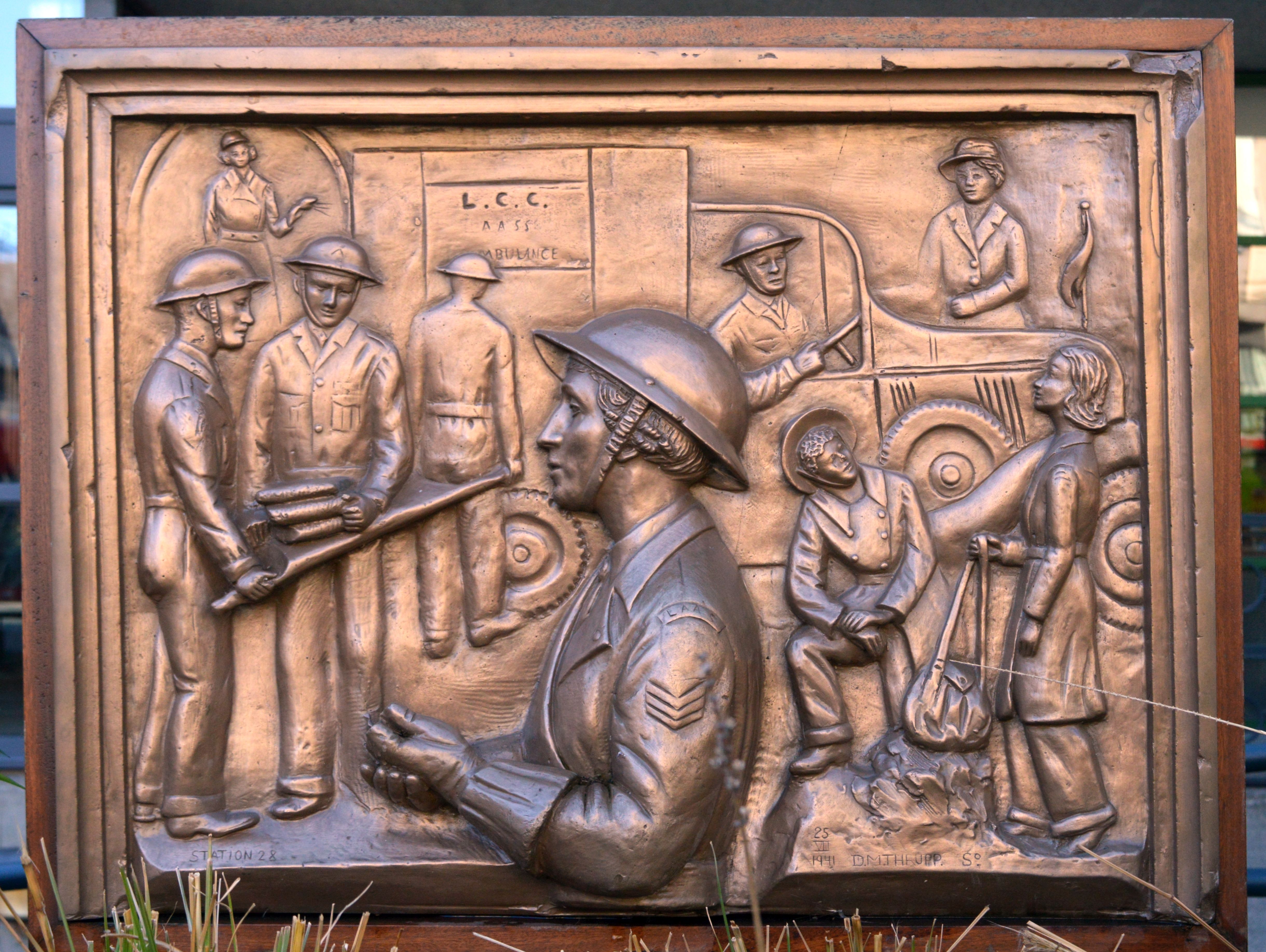 Memorial to ambulance workers