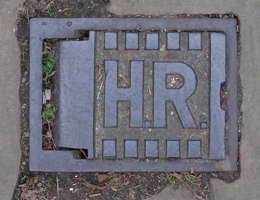 H.R. plate, Gordon Road EN2